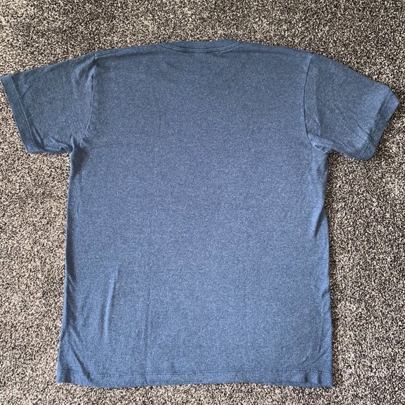 DC Comics Batman Size Medium M Heather Blue Shirt - Picture 4 of 4